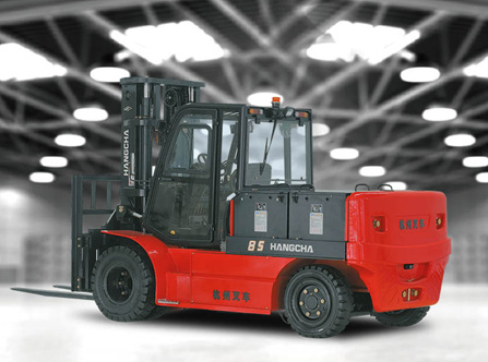 金昌叉車租賃中叉車更換電池時要注意點.jpg